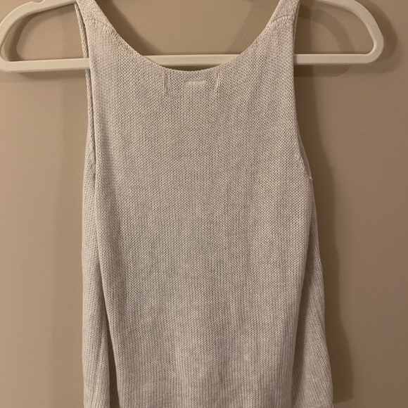 Very cute knit tank top - Picture 4 of 4